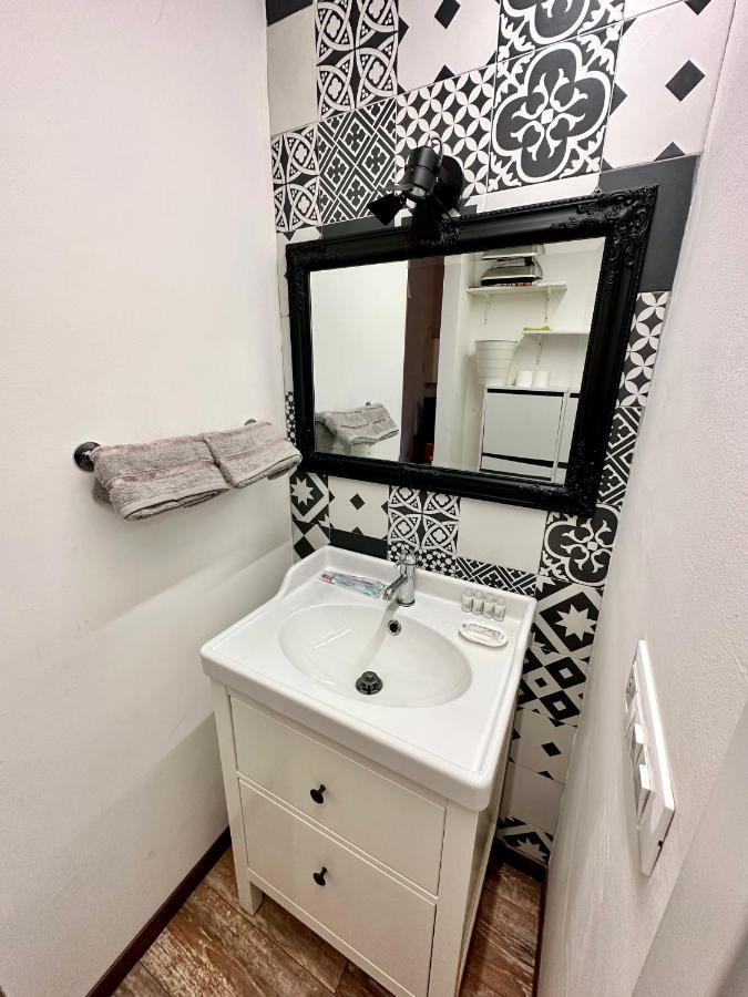 טורינו Casa Santa Chiara - Vicino Porta Susa F.S. מראה חיצוני תמונה